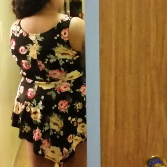 Romper - Picture 6 of 6